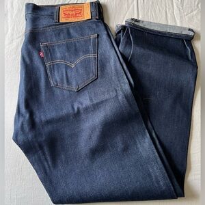 Levi's Men's Indigo 501 shrink to fit Straight Jeans